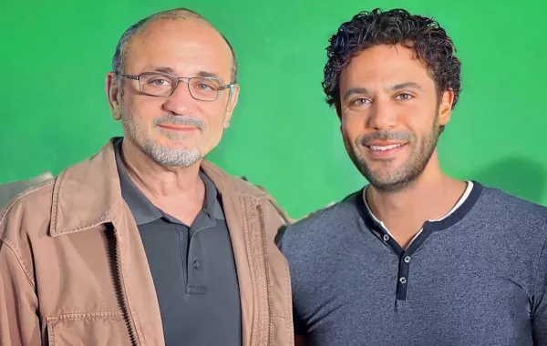 محمد إمام والمخرج شريف عرفة من كواليس التصوير- الصورة من صفحة محمد إمام على الفيسبوك
