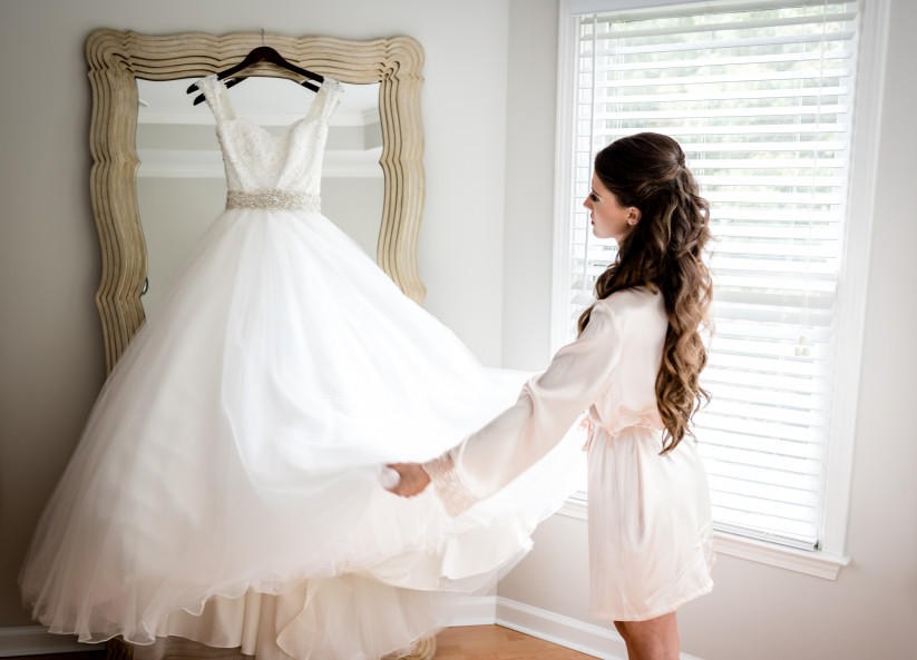 Чем заменить свадебное платье