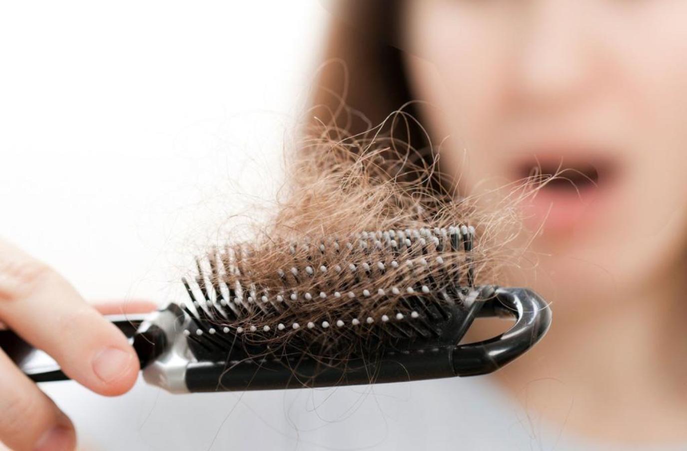 علاج تساقط الشعر الوراثي بقناع الثوم مجلة سيدتي