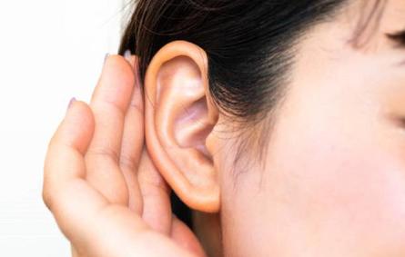 علاج شمع الأذن بالطب البديل