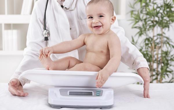 معدل زيادة وزن الرضيع شهرياً