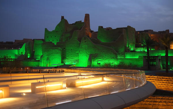 العالم يحتفي بيوم التراث العالمي بـ1073 موقعاً ما بين ثقافي، وطبيعي ومختلط مصر والسعودية تمتلكان ستة مواقع مدرجة ضمن التراث العالمي باليونسكو